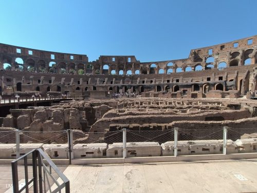 Colosseum - L. L. Majonen (Majonen.com)