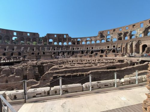 Colosseum - L. L. Majonen (Majonen.com)
